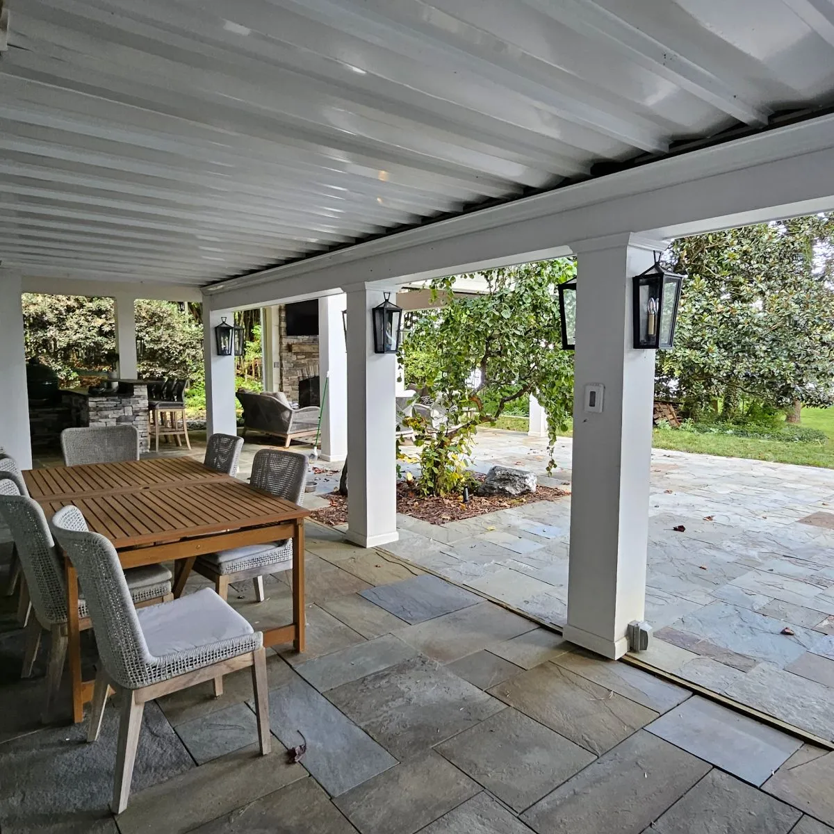 Making the Most of a Double Decker Outdoor Living Space - James River Construction