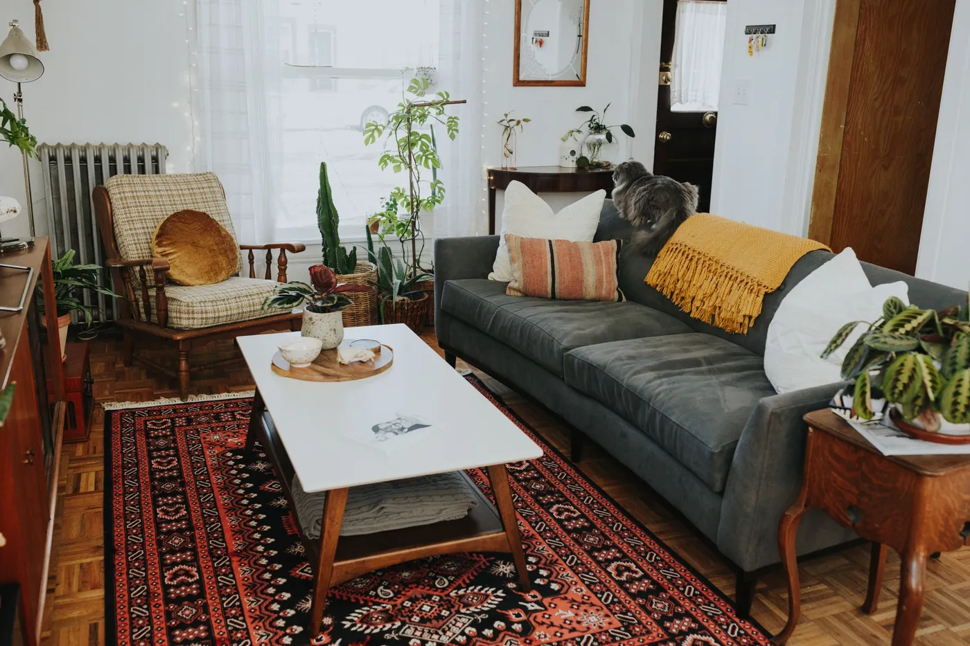 Mid century eclectic living room - interiordesign post - Imgur