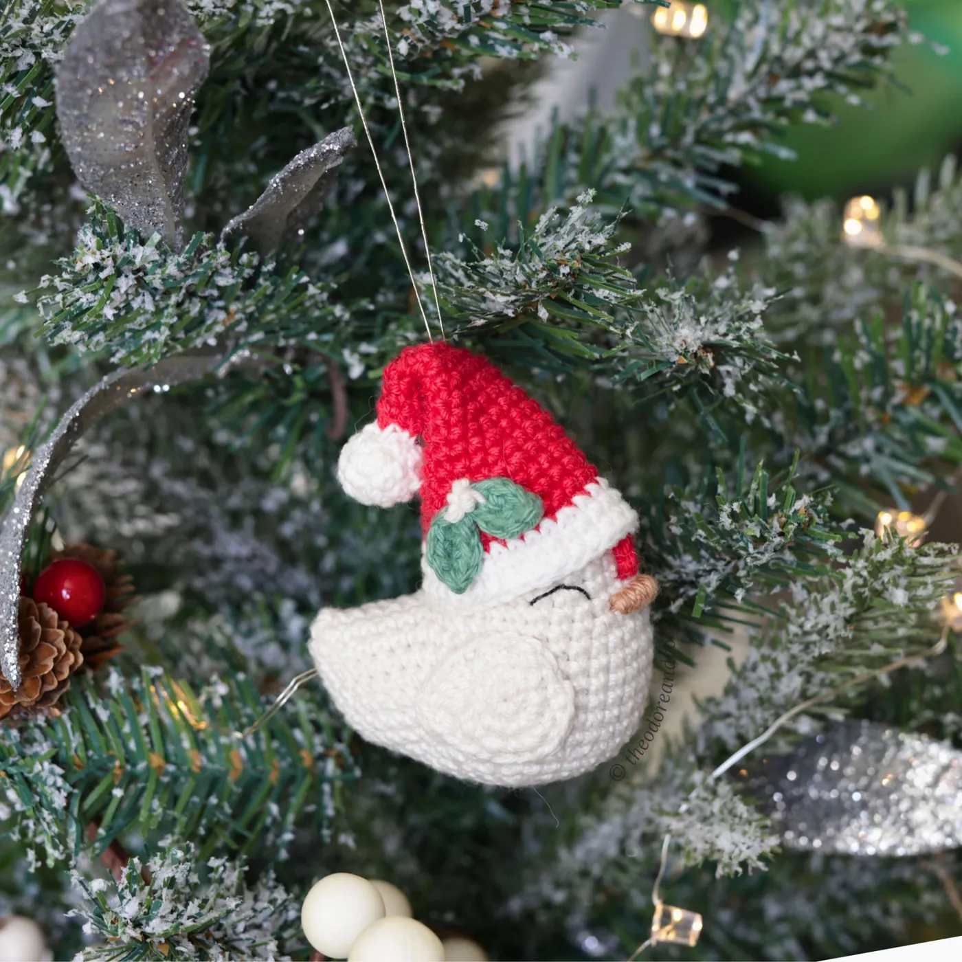 Mistletoe The Little Chicken Christmas Ornament - Amigurumi Crochet Pattern (PDF Download) - Theodore And Rose