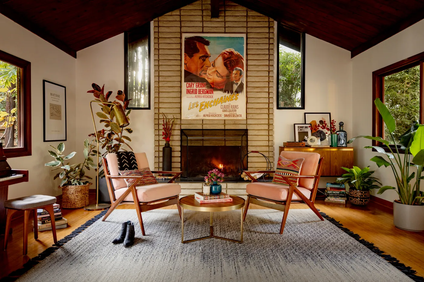 Modern vs. Contemporary vs. Mid-Century Modern Design | Joybird