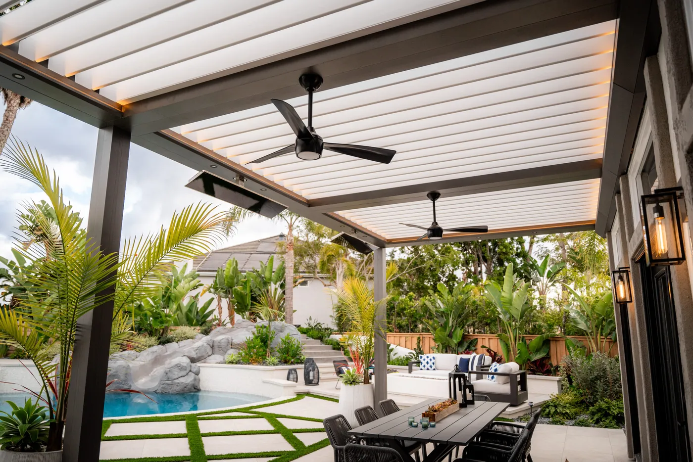 Motorized Pergolas Austin | Adjustable Luxury Pergola Systems