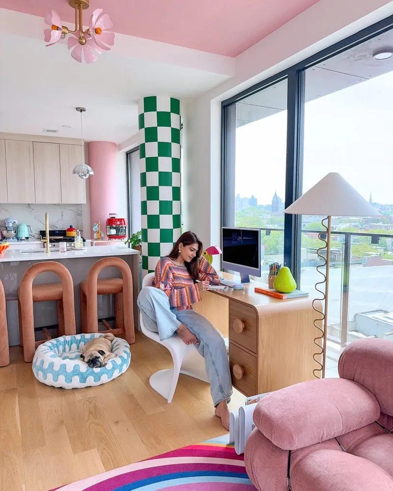 New Yorker Brought Color to Her Apartment With 'Dopamine Decor' - Business Insider