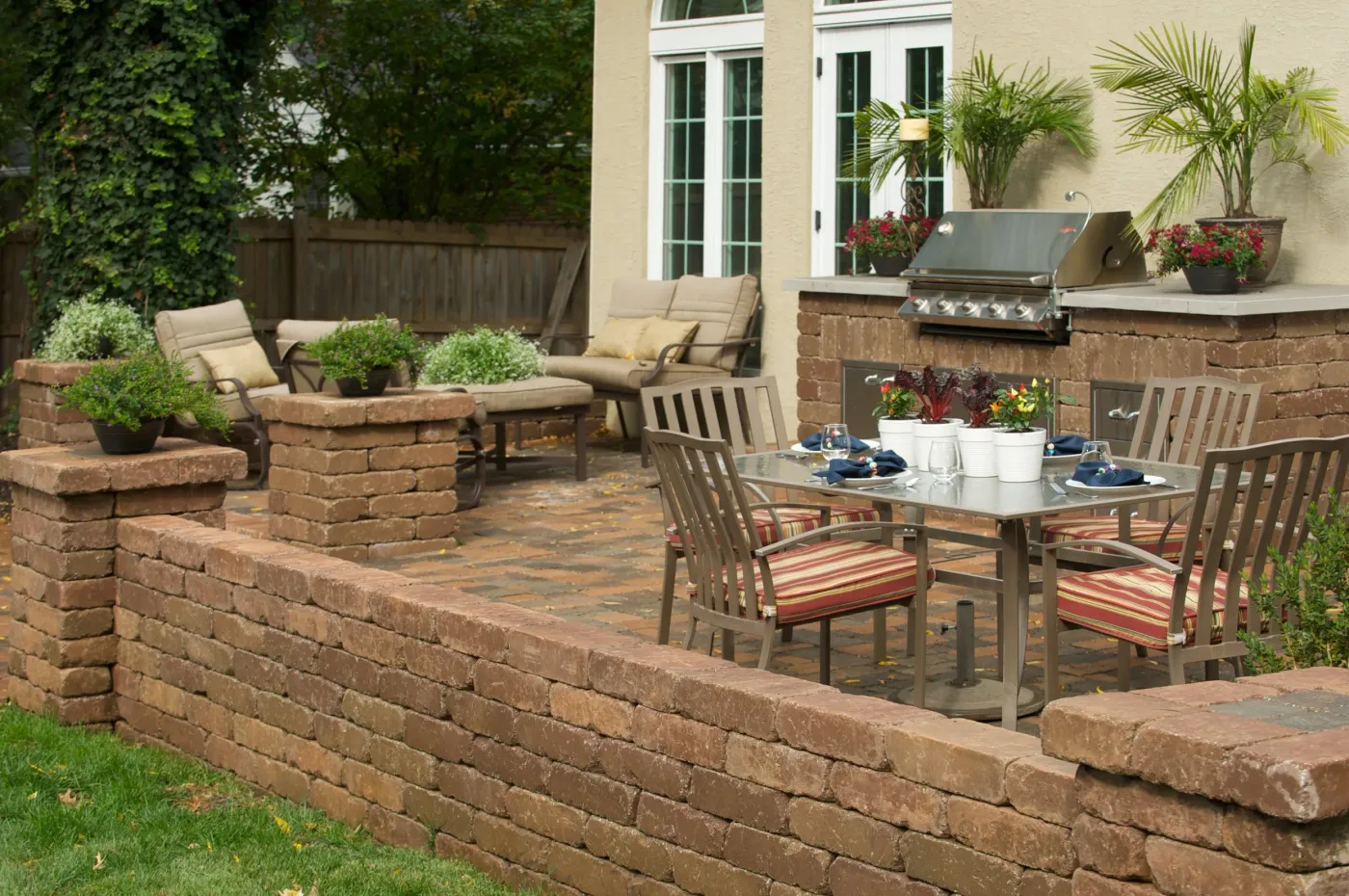 Paver Patio — Paver Patio, Pergola, Fire Pit, Retaining Wall in Lenexa, Lake Quivira KS, Kansas City MO — Hermes Landscaping