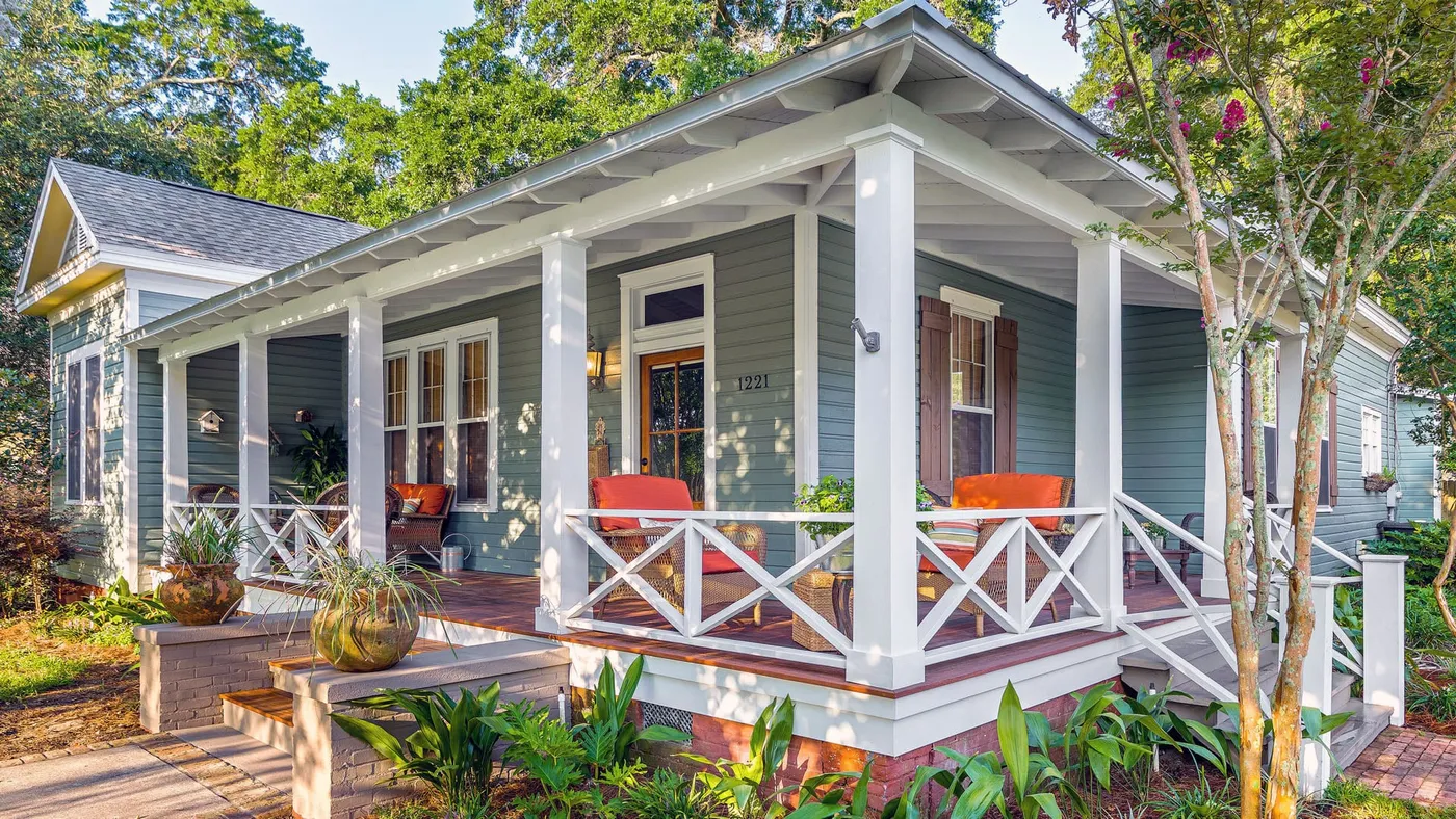 Porch Decking and Design Ideas for Boston, Massachusetts