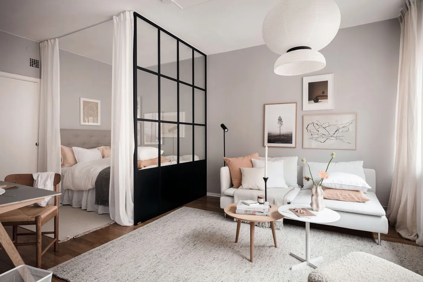 Small studio apartment ideas - COCO LAPINE DESIGN