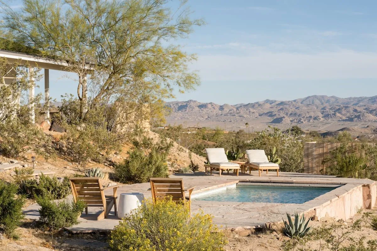 The 15 Best Airbnbs in Joshua Tree for a Scenic Desert Retreat | Vogue