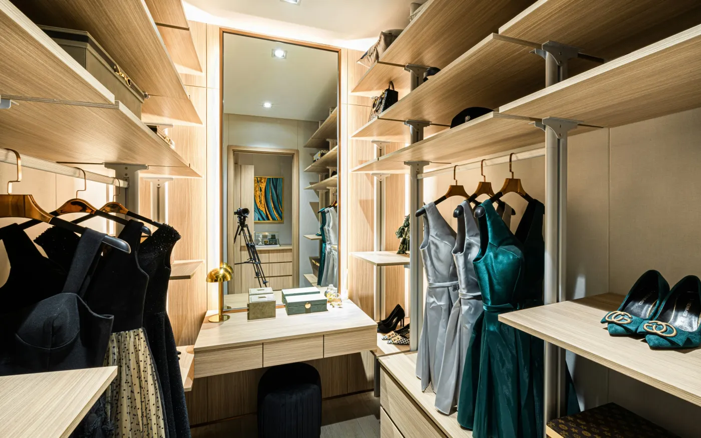 Transform Your Small Walk-In Closet into a Dream Space - Closet & Beyond