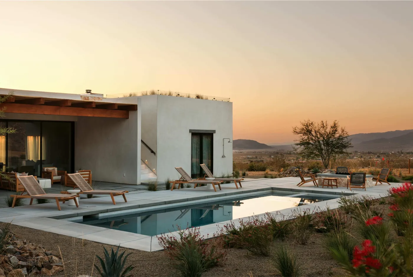 Villa Paros | Modern Desert Villa with Pool, Spa, Roof Deck + 360° Views, Joshua Tree, CA | Production | Peerspace